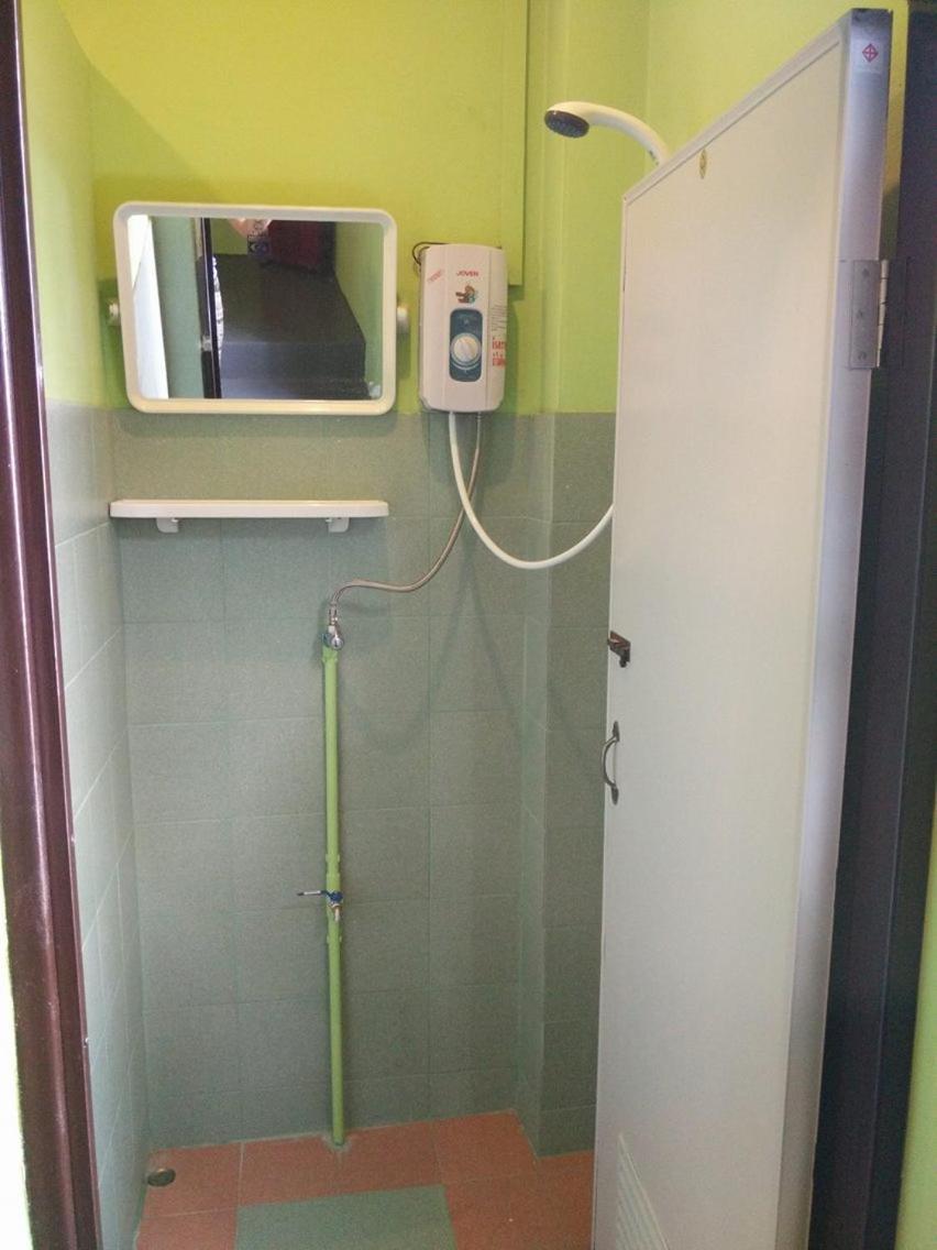 J Giant Hostel Chiang Mai Ngoại thất bức ảnh