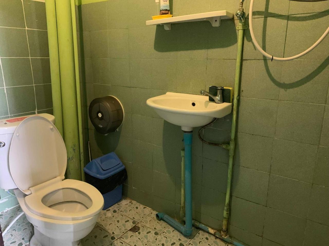 J Giant Hostel Chiang Mai Ngoại thất bức ảnh