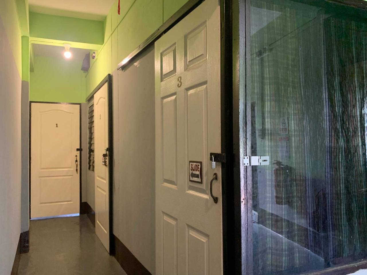 J Giant Hostel Chiang Mai Ngoại thất bức ảnh