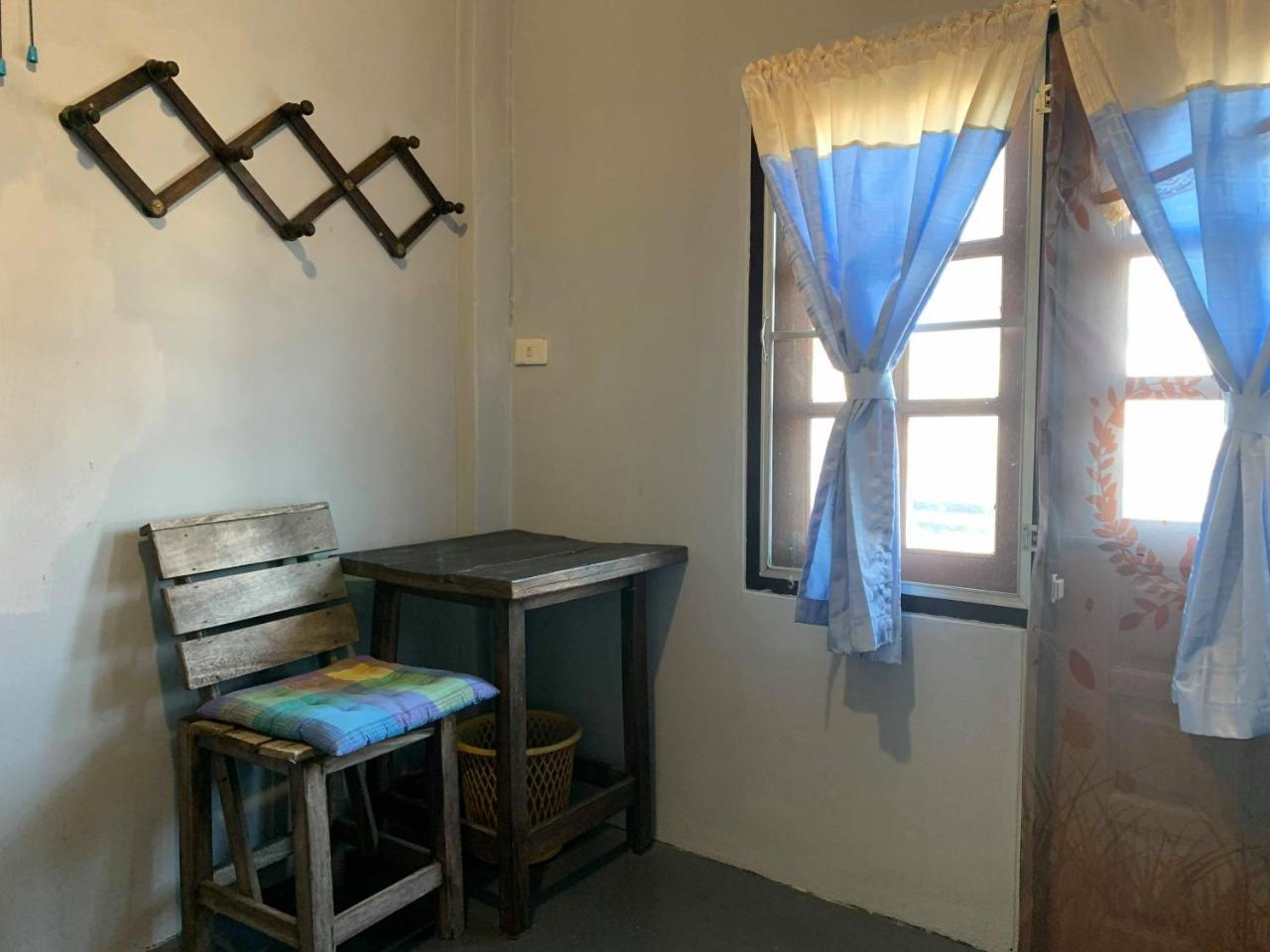 J Giant Hostel Chiang Mai Ngoại thất bức ảnh