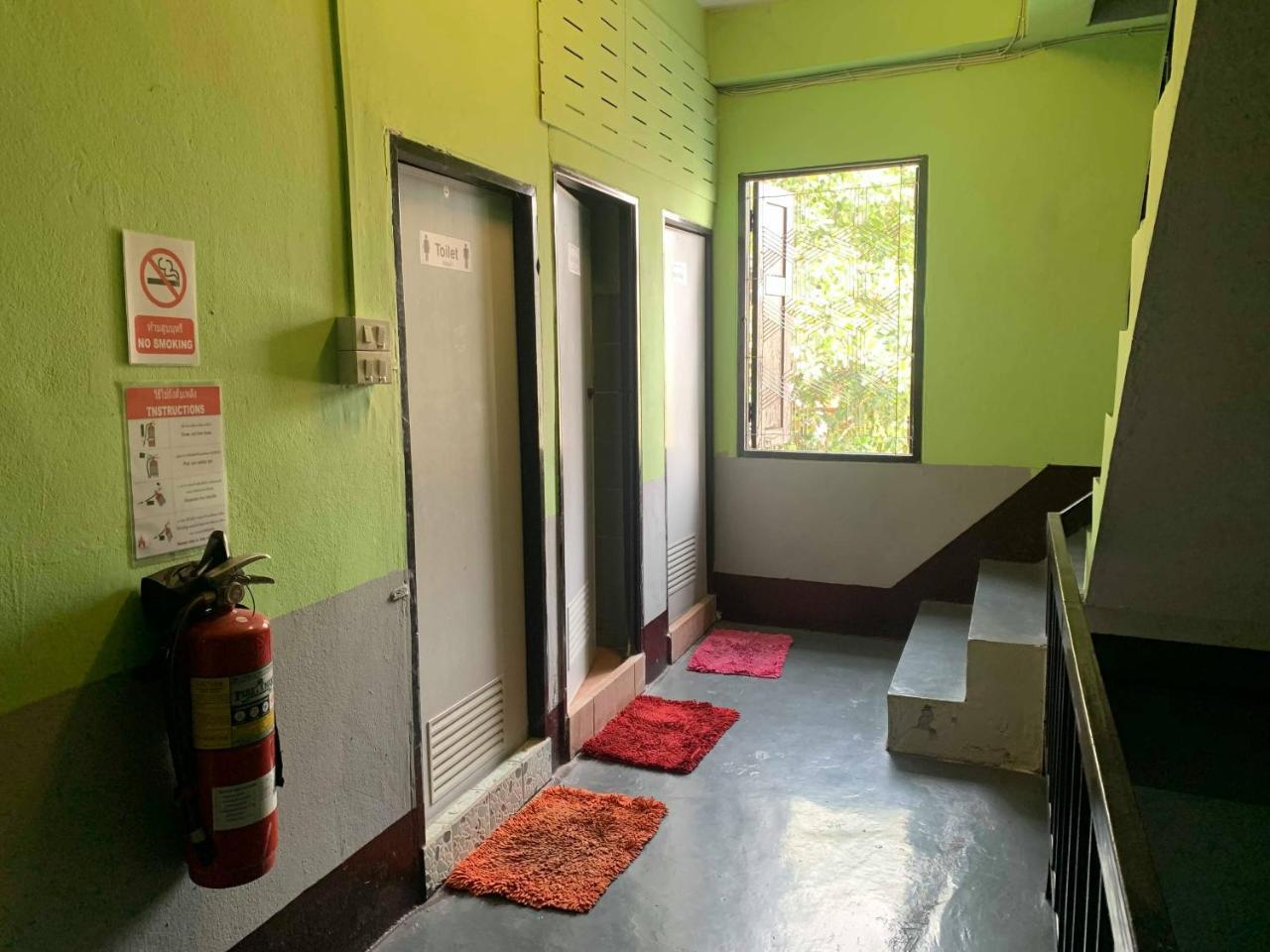 J Giant Hostel Chiang Mai Ngoại thất bức ảnh